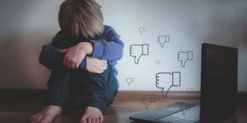 어린이 청소년 사이버 모빙 증가