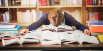 좋은 대학생 자세와 태도 10가지팁!! – 독일 대학 생활 시 동기 부여 유지하기