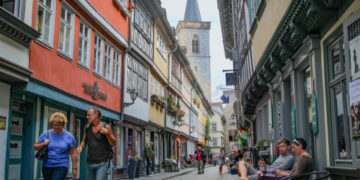 에르푸르트(Erfurt) 칼 공격 사고, 2명 부상, 연이은 도심 무작위 칼 공격 사건 발생