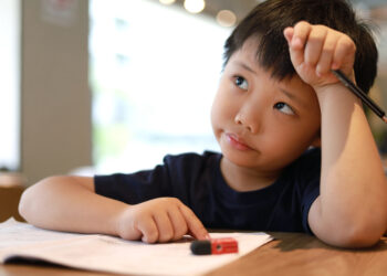 아이가 그룬슐레에(Grundschule) 들어갔는데, 독일어가 걱정이라면?