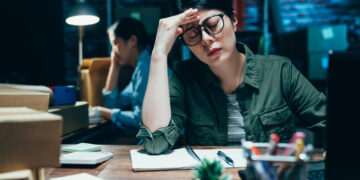 오늘도 “칼퇴“ 하지 못했다면? 독일 직장 생활, 초과 근무시간 보상 받는 방법과 규칙