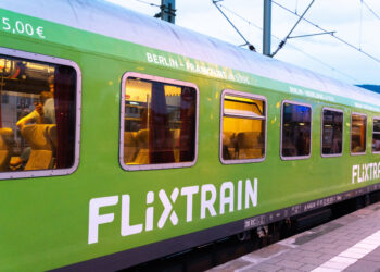 저렴한 기차 여행을 제공하는 Flixtrain, 70개의 목적지로 노선 확장