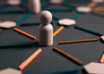 독일 취업 시장- 스펙만으론 부족하다, 인맥 영향력 확대, 54% “취업에 인맥 도움된다”