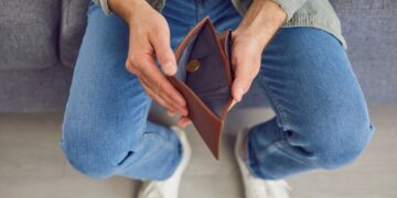 갑자기 2천 유로가 필요하다면? 독일인 5명 중 4명 대비책 없어, 돈 이야기 꺼리는 문화가 문제